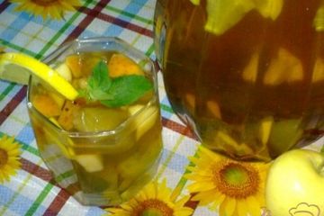 фото рецепта Холодный чай с ромашкой и яблоком