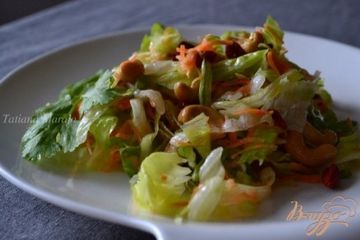 фото рецепта Овощной салат с ягодами годжи