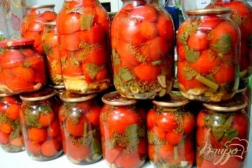 фото рецепта Помидоры маринованные, пряные