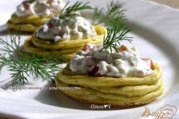 фото рецепта Картофельные гнезда с творожным сыром и сладким перцем