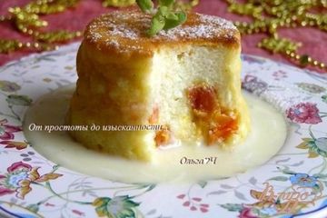 фото рецепта Творожный пудинг с курагой и коричневым сахаром