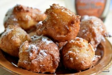 фото рецепта Пончики с кленовым сиропом