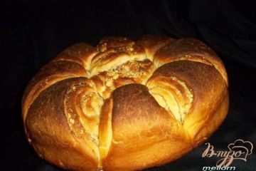 фото рецепта Плюшка «Цветок» с орехами