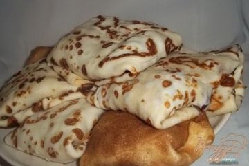 фото рецепта Блинчики остренькие с фасолью и грудинкой