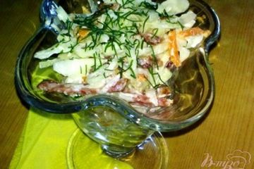 фото рецепта Салат с капустой Цветной