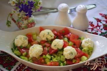 фото рецепта Салат с шариками из феты
