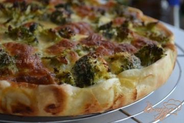 фото рецепта Пирог с брокколи и копченым куриным мясом
