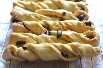 фото рецепта Вертушки с сухофруктами и орехами