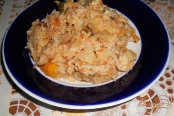 фото рецепта Капуста тушеная с рисом и морковью