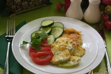 фото рецепта Молодые кабачки со сметаной, чесноком и сыром