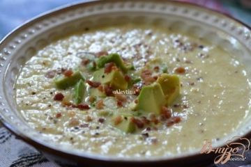 фото рецепта Суп с луком-порей ,с  овощами и авокадо