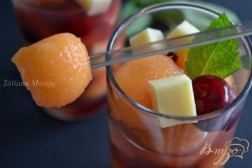 фото рецепта Фруктовый салат с сыром