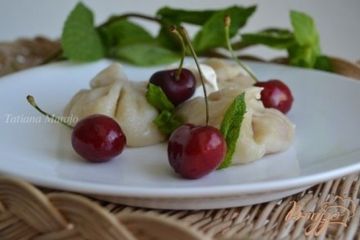 фото рецепта Вареники с черешней
