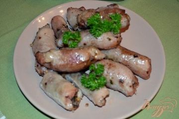 фото рецепта Свиные пальчики с начинкой из грецкого ореха и зелени