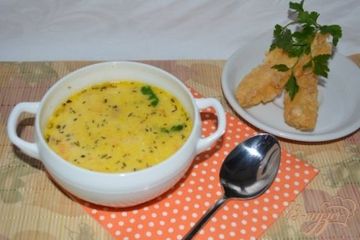 фото рецепта Сливочный суп с сыром и сырными палочками