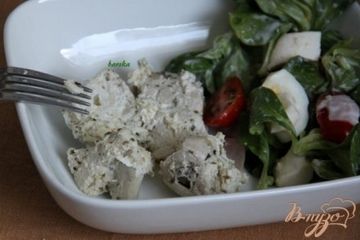 фото рецепта Куриные грудки в кефире, запечённые в СВЧ