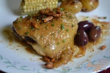 фото рецепта Курица в бальзамическом уксусе с оливками и орехами
