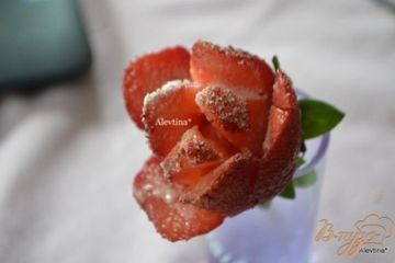фото рецепта Розочки из клубники