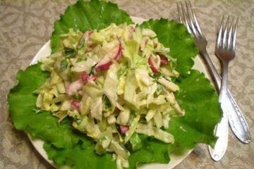 фото рецепта Овощной салат с яблоком и майонезом