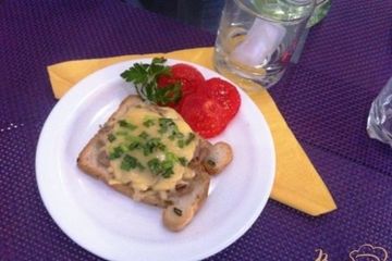 фото рецепта Горячие бутерброды с тунцом