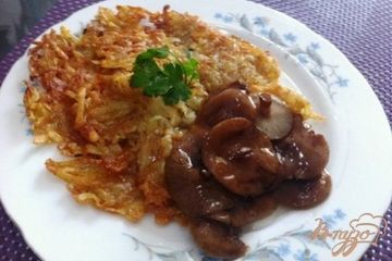 фото рецепта Картофельный блин Пятиминутка