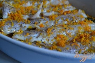 фото рецепта Филе скумбрии с цукини и кусочками апельсина