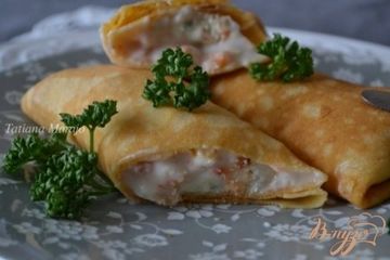 фото рецепта Блинчики с креветками и голубым сыром