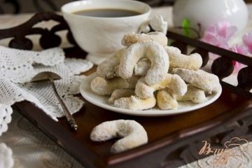 фото рецепта Венские миндальные подковки