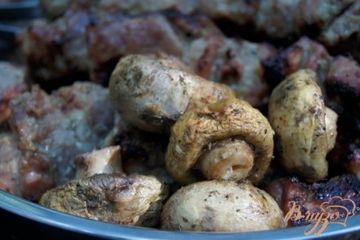 фото рецепта Шампиньоны запеченные на углях