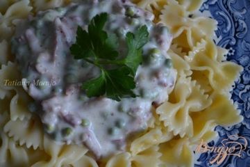 фото рецепта Соус из ветчины с зеленым горошком