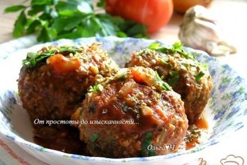 фото рецепта Мясные шарики с травами в томатном соусе