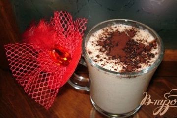 фото рецепта Горячий молочно-шоколадный коктель с бананом