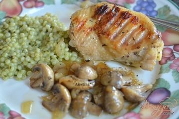 фото рецепта Тушеная курица с грибами