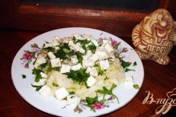 фото рецепта Лапша с зеленью и козьим сыром