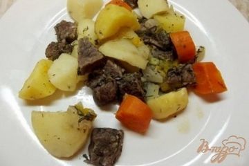 фото рецепта Зпеченные овощи с мясом в виноградном соке