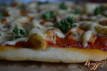 фото рецепта Пицца с куриным мясом и белой спаржей