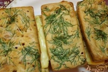 фото рецепта Закусочные мини с зеленью и кунжутом
