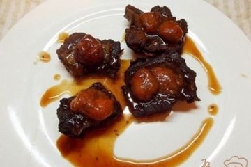фото рецепта Говядина под клубничным соусом