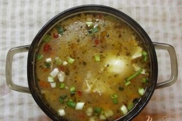 фото рецепта Суп с куриными яйцами