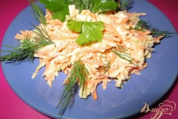 фото рецепта Салат с редькой и яйцом