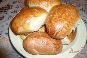 фото рецепта Пирожки с творогом и изюмом