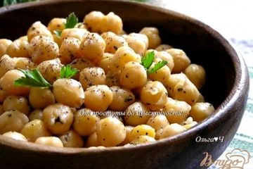 фото рецепта Нут с оливковым маслом и базиликом