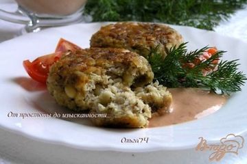 фото рецепта Рыбные котлеты с лимоном, мятой и кедровыми орешками (в мультиварке)