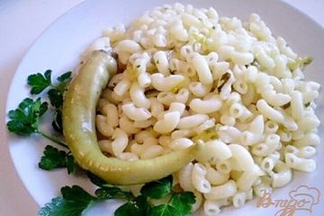 фото рецепта Макароны с чесноком и горьким перцем