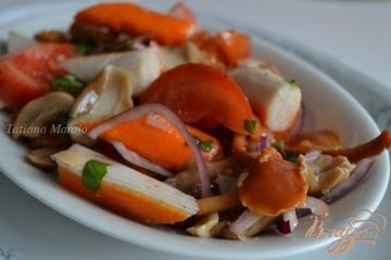 фото рецепта Помидорный салат с крабовыми палочками