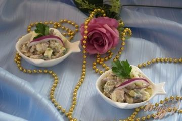 фото рецепта Салат с селедкой и яблоком