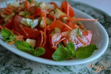 фото рецепта Овощной салат с  сыром и мятой