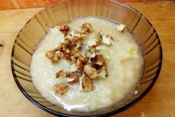 фото рецепта Грушевое пюре с медом и орехами