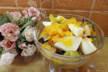 фото рецепта Салат из тыквы с фруктами