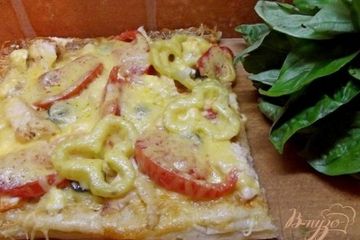 фото рецепта Пицца с курицей и овощами